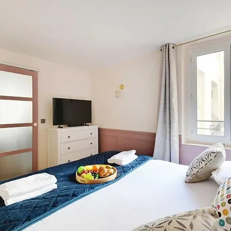 Beautiful 2br - 4p Republique Temple Paris