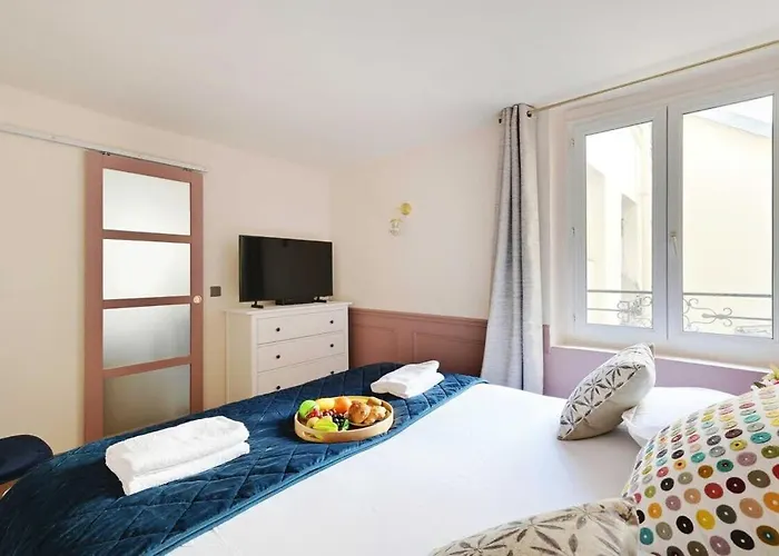 Beautiful 2br - 4p Republique Temple Paris